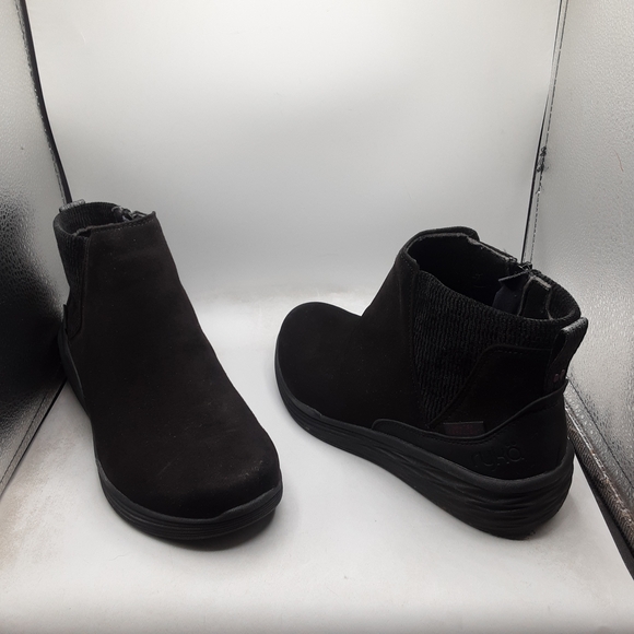 Ryka Women's Black Ankle Boots 8W - Picture 1 of 12